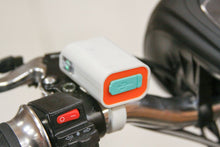 Load image into Gallery viewer, EWheels EW-20 Recreational 3-Wheel Scooter