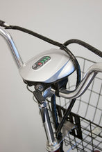 Load image into Gallery viewer, EWheels EW-29 Trike. Pedal or Electric